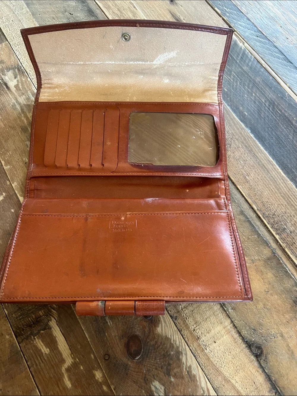 Dooney & Bourke Brown Pebbled Leather Clutch Wallet Vintage